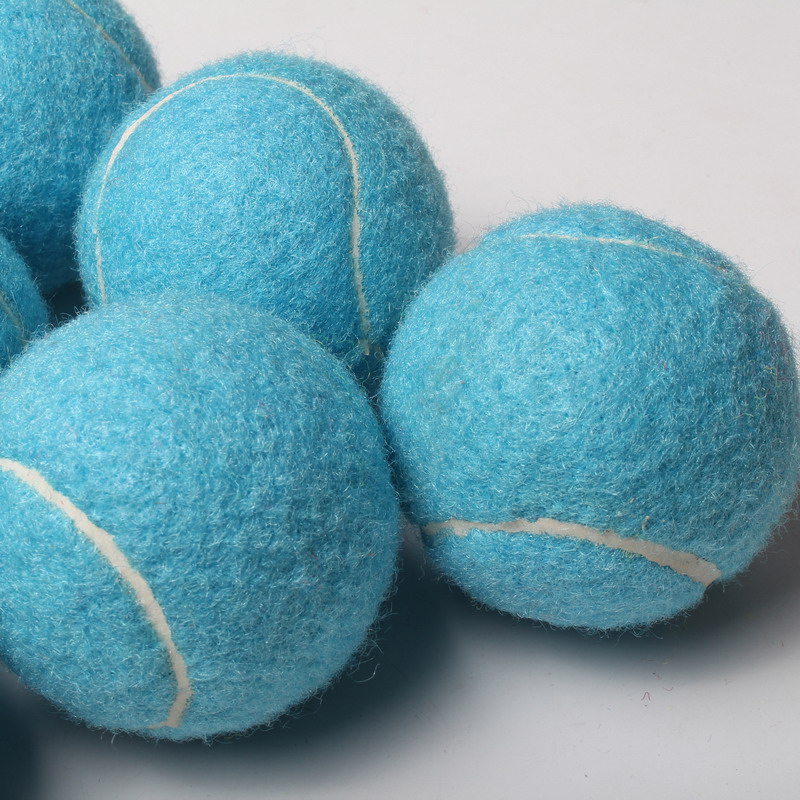 White tennis ball TGE Tennis Ball